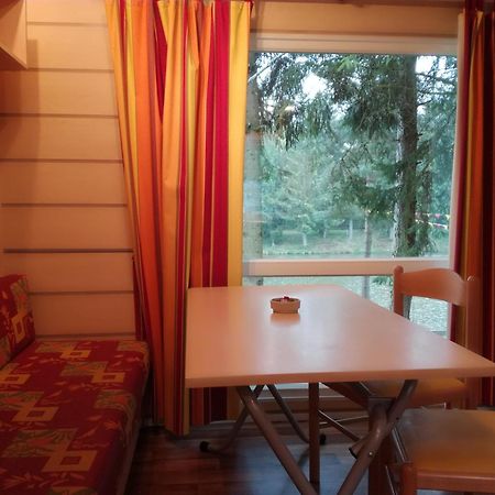 ホテル Camping De Flechat オルシヴァル エクステリア 写真